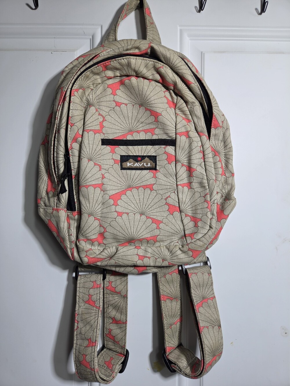 🎒 KAVU Canvas Mini Backpack Pink Floral Shell Print Daypack Outdoor Festival ✨